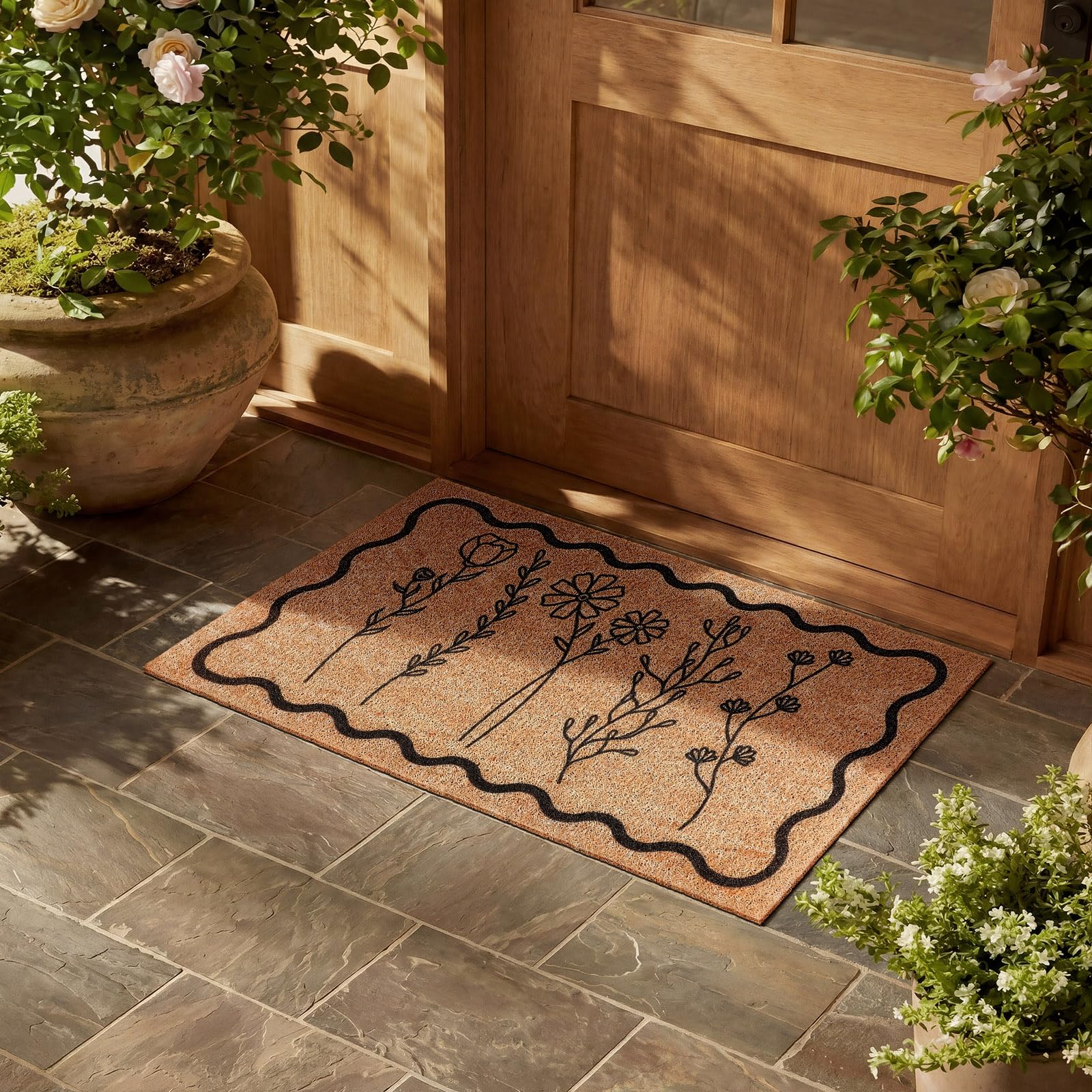 Dunzy Non-Slip Entrance Mat keeps footwear in place during rainy or dusty days.