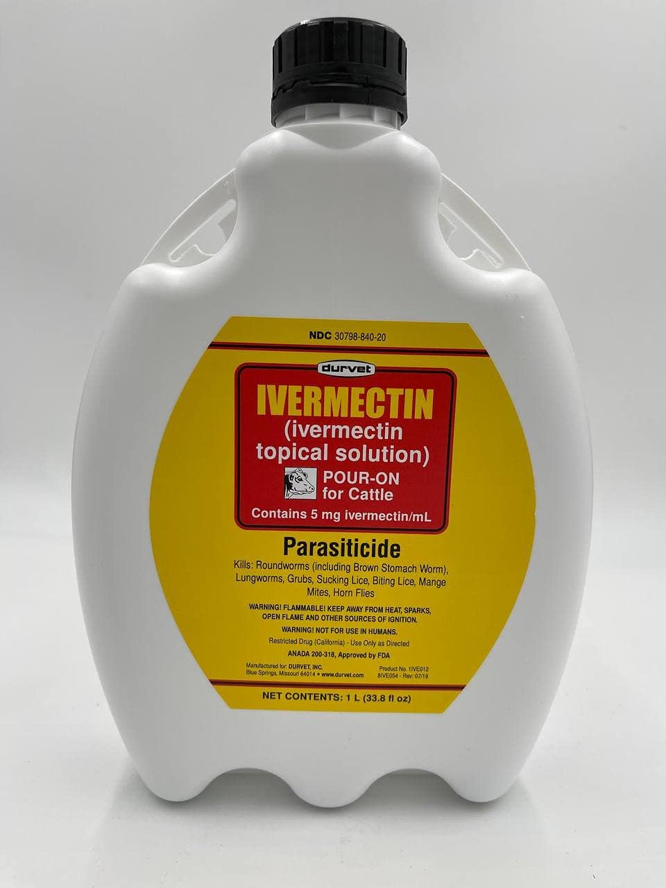 Durvet Ivermectin Pour On being applied to a cow's back for convenient treatment