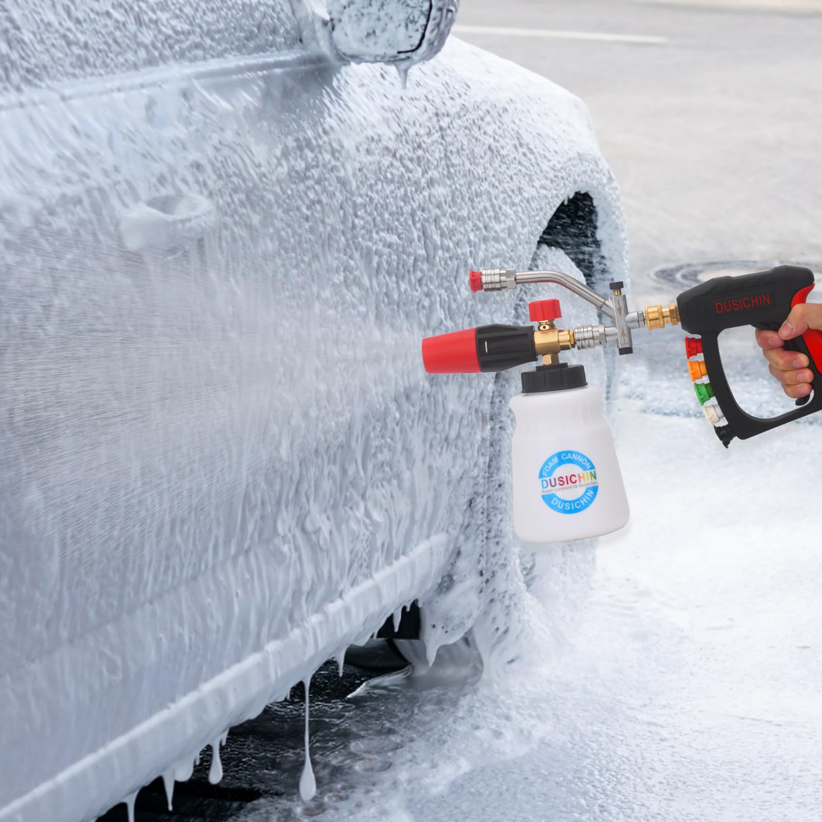 DUSICHIN dual-ended connector enables quick switching between nozzle and foam cannon