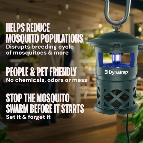 DT2030-GRSR whisper-quiet fan silently pulls bugs into the basket.