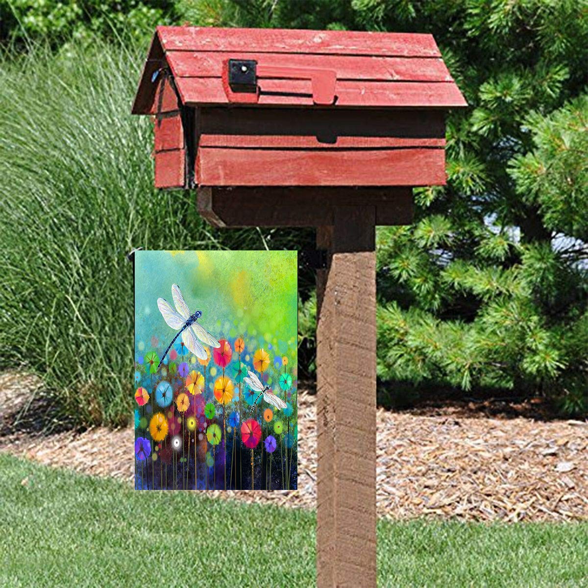 DZGlobal dragonfly garden banner adds seasonal color to patios.