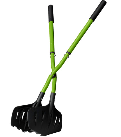 Earthwise Gator Grabber with telescoping handle extended for easy reach.