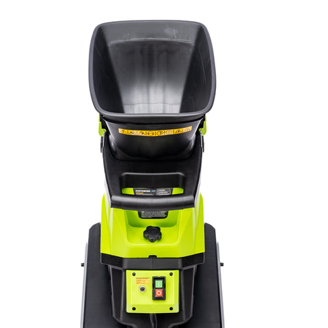 Earthwise GS70015 wheeled design enables easy movement around the yard.
