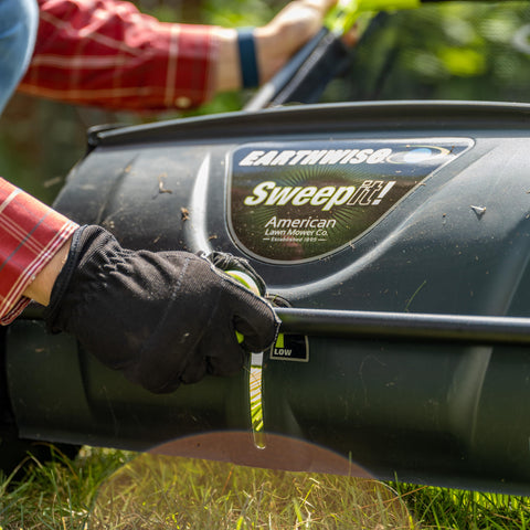 Earthwise LSW70021 multi-pass cleanup with a moderate bag