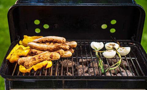 Long-lasting stainless construction outlasts porcelain in rugged grilling.
