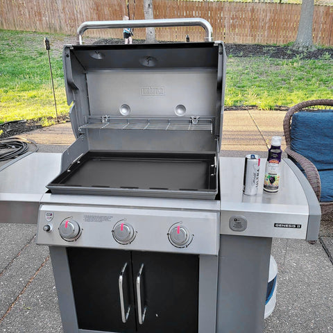 EasiBBQ coating visible on the insert, emphasizing easy cleaning and maintenance.