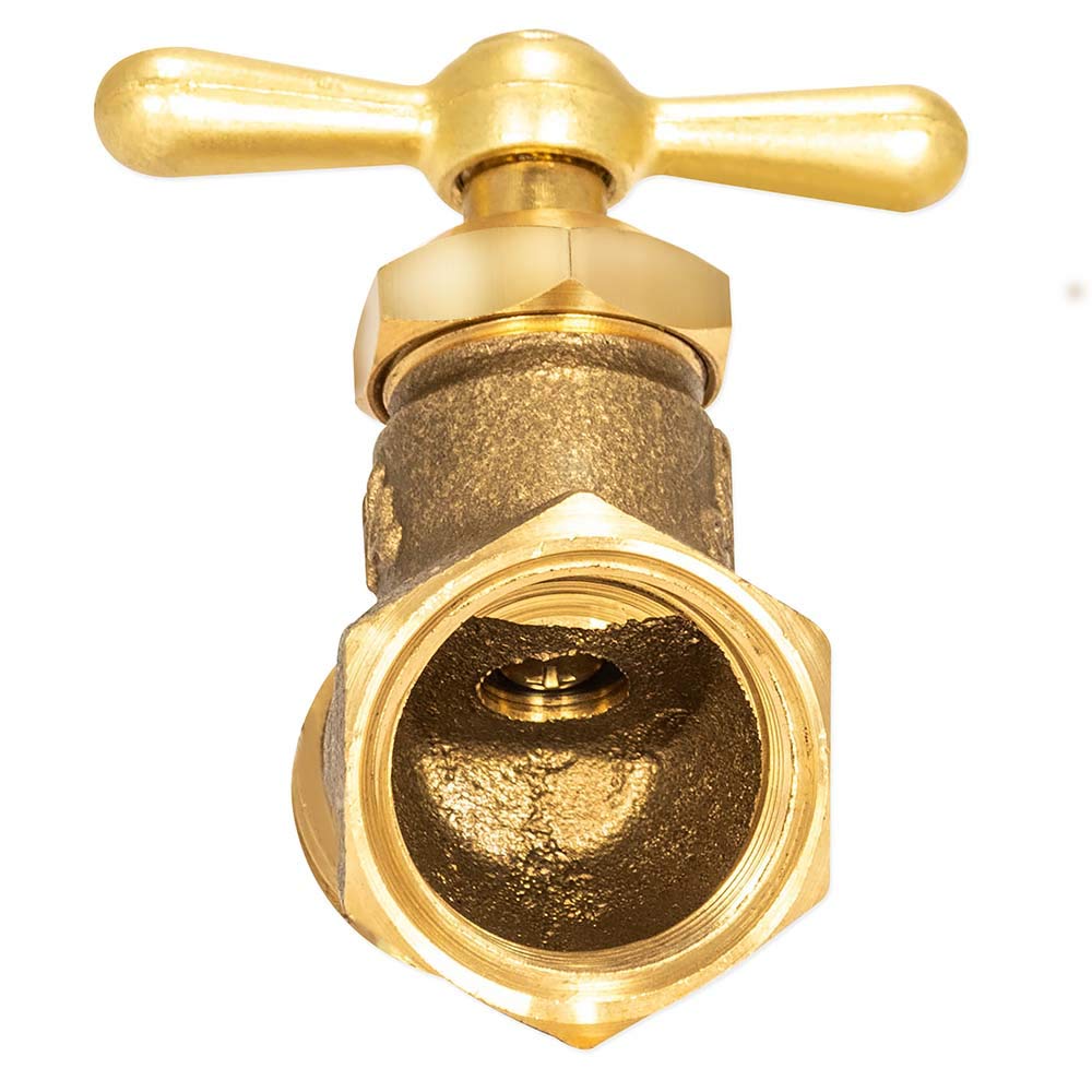 Eastman hose bibb 3/4 in FIP inlet secures hose connection.