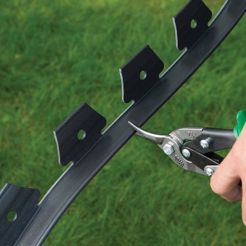 EasyFlex edging kit content includes everything for DIY installation.