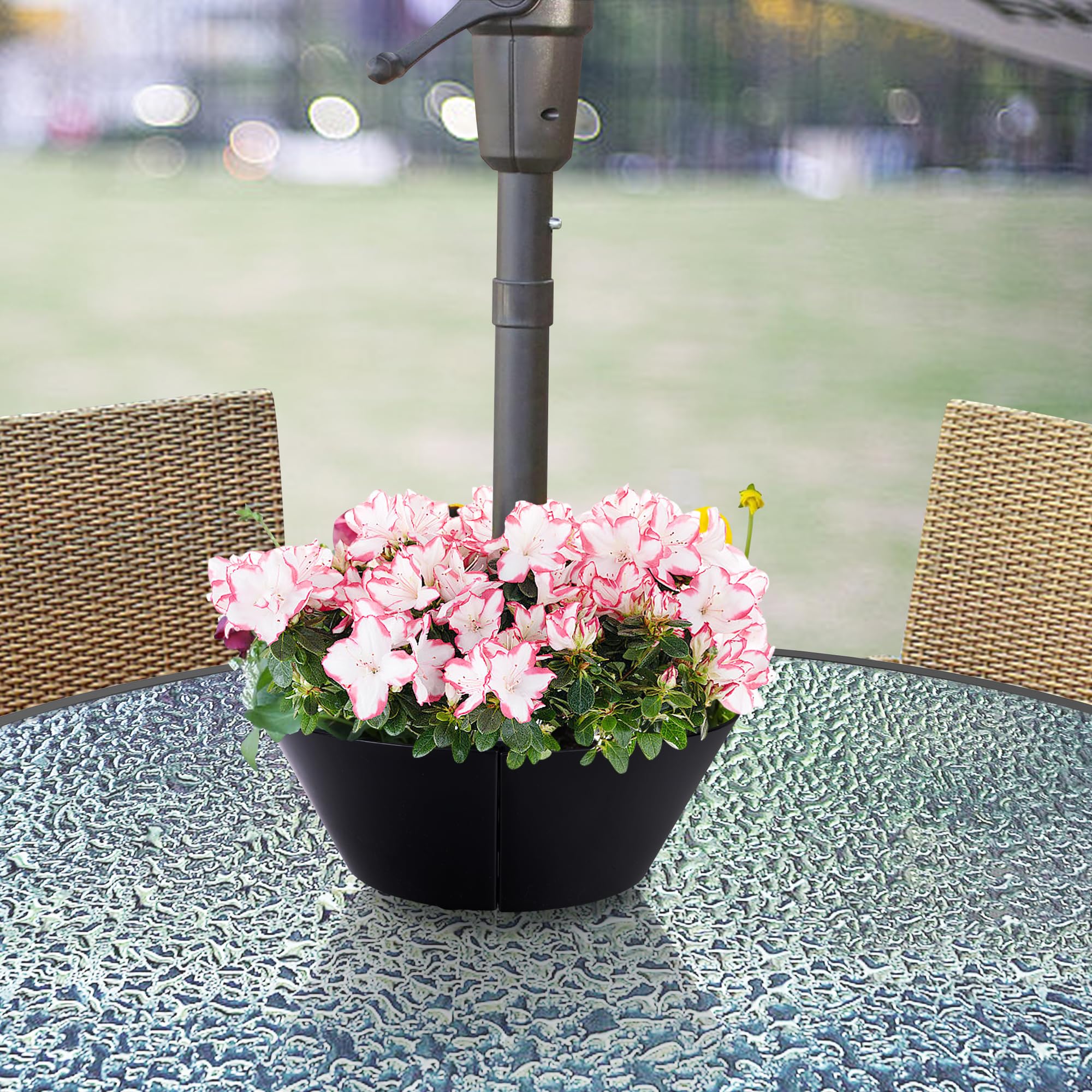 EBaokuup umbrella planter anti scratch base protects outdoor table surface