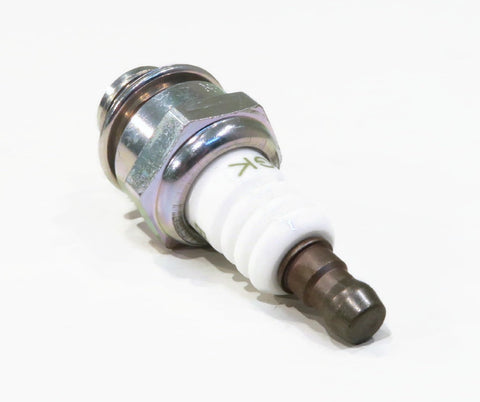 Four-pack packaging simplifies multiple-Unit replacement for Echo blowers and saws.