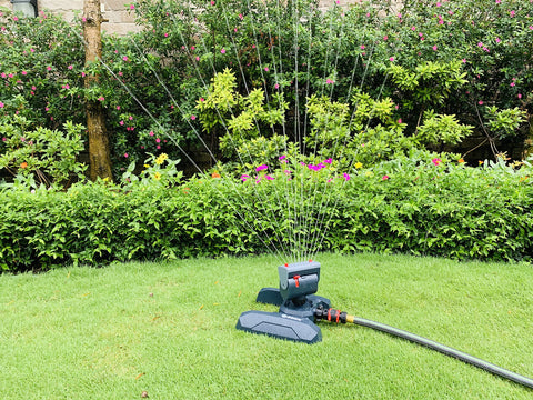 Eden 95124 heavy base provides stability on windy days and uneven ground