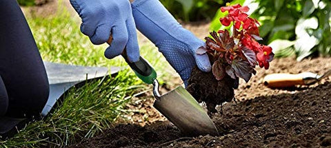 Edward Tools Bend-Proof Garden Trowel used in rocky soil for tough digging.