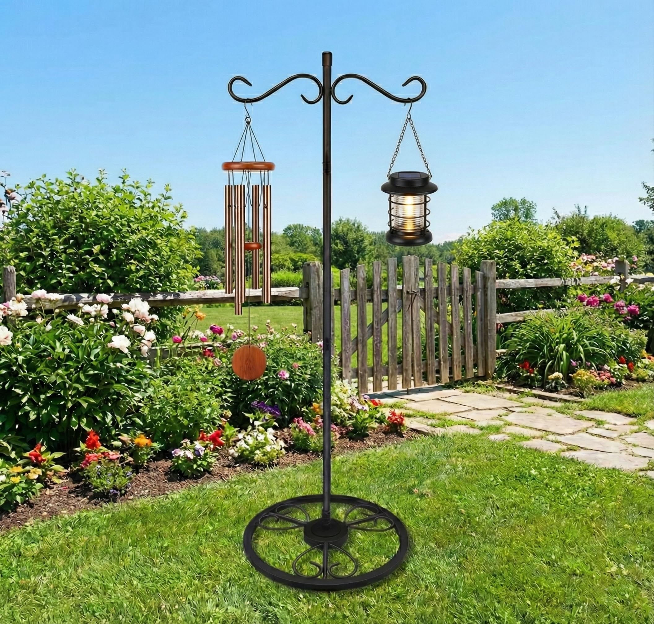 EGOMYRON indoor-outdoor decor solution blends with plants and lighting.