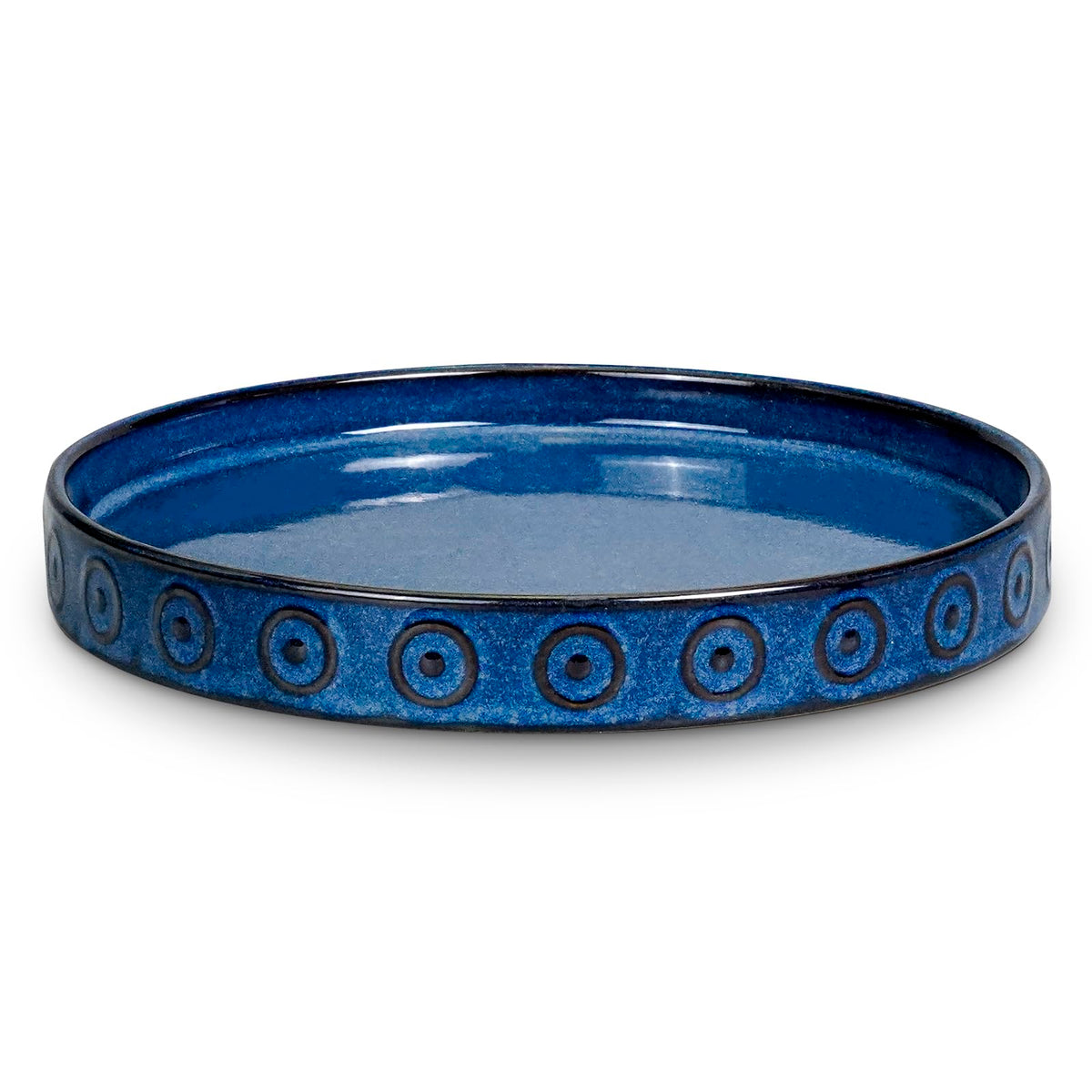 Eightpot blue ceramic plant saucer with 7.5-inch diameter catches excess water.