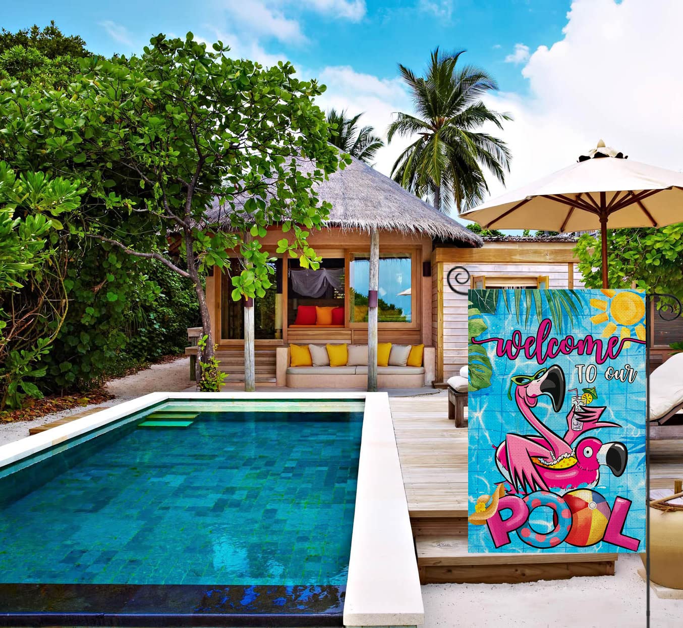 EKOREST double-sided flamingo flag visible from both sides for versatile decor