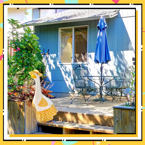 EKOREST easy-set-up goose outfit demonstrates quick dressing for yard decor