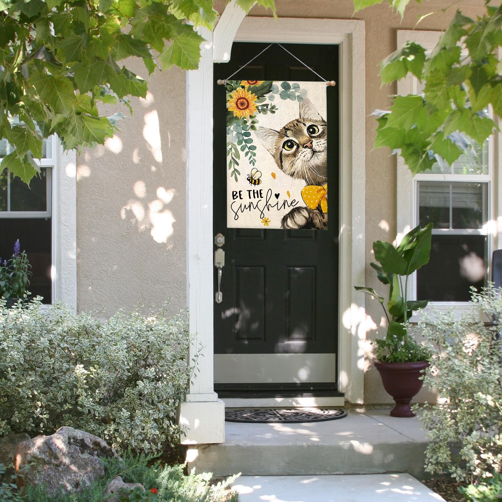 EKOREST farmhouse patio flag for chic outdoor spaces.