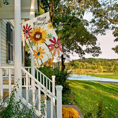 EKOREST Hello Sunshine Sunflower Daisy flag close-up showcases vibrant colors for porches.