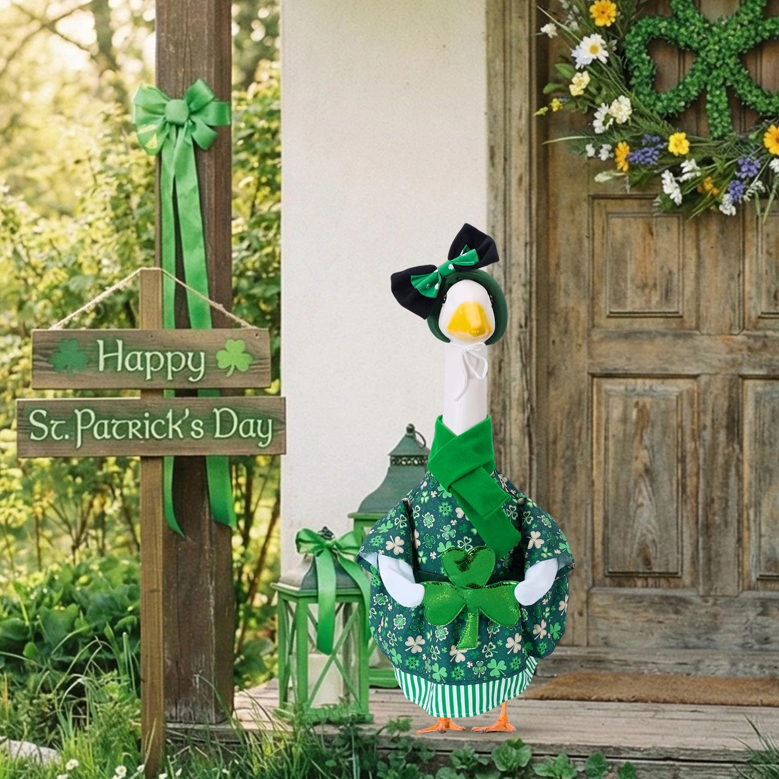 EKOREST Irish green shamrock skirt adds whimsy to lawn decoration