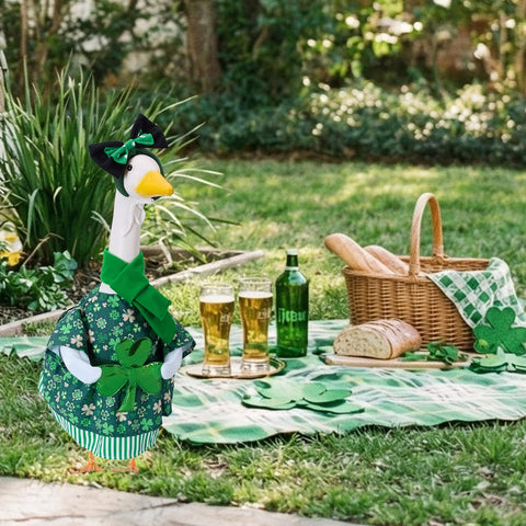 EKOREST lawn yard decor with Irish theme boosts curb appeal