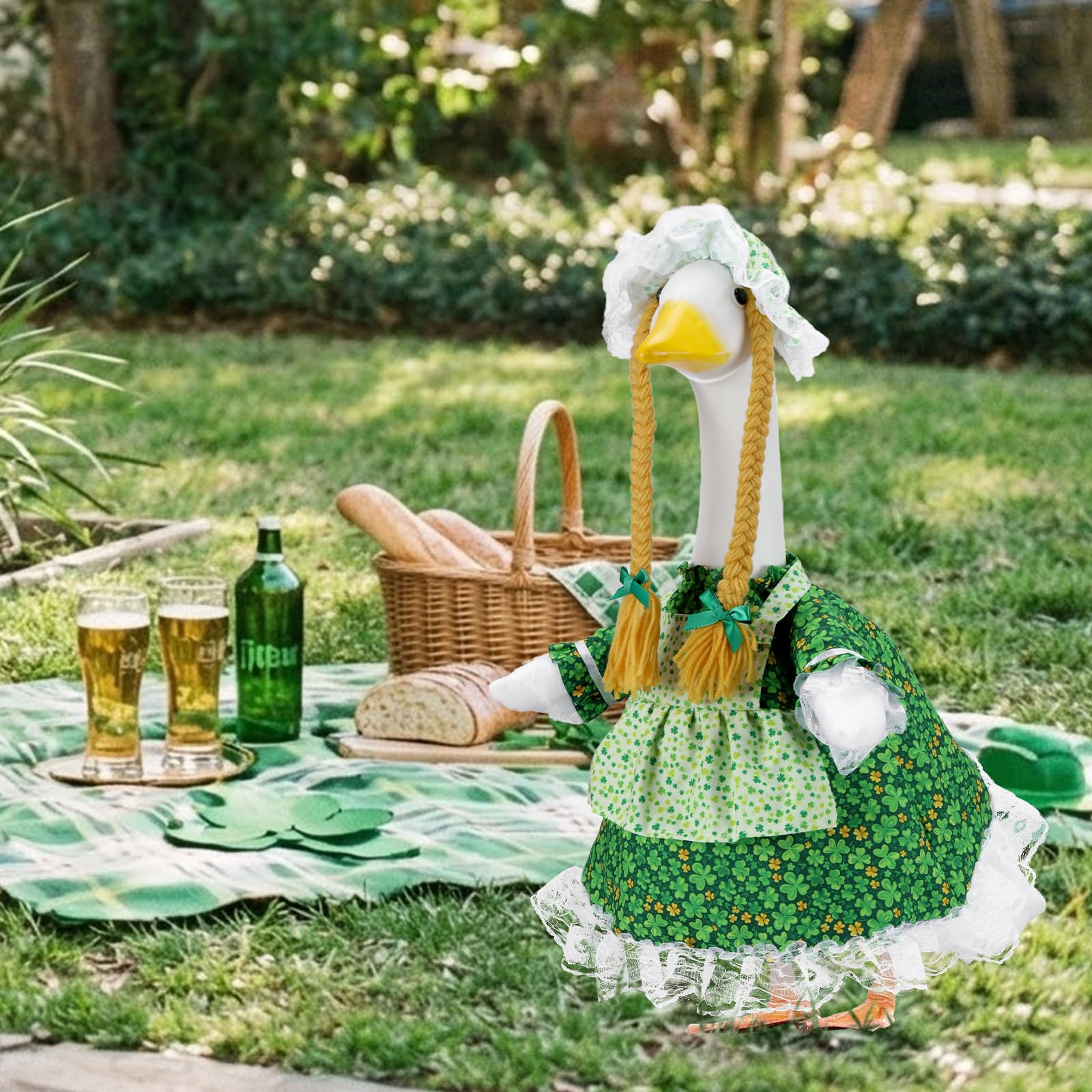 EKOREST porch goose outfit set, weather-resistant materials for long-lasting delight