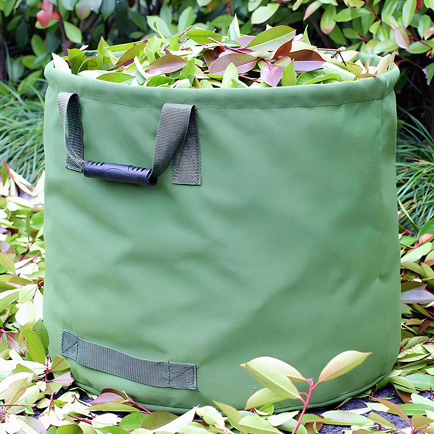 ELK 33-gallon bag ideal for harvesting vegetables in the garden.
