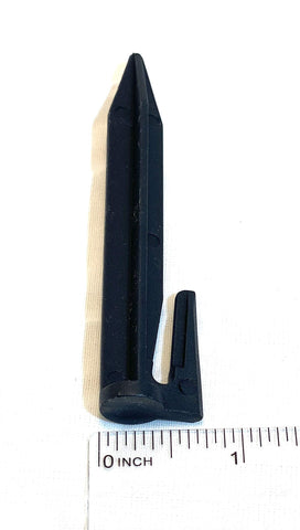 EMBergSupply nylon boundary stakes resist impact for long-lasting use.
