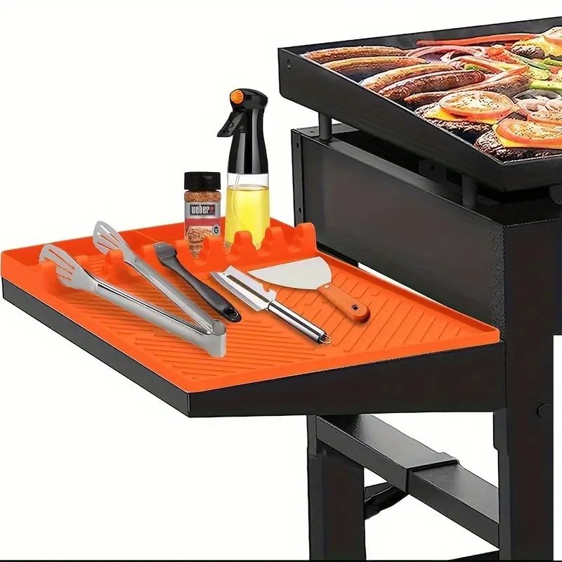Emptycolor grill mat with Blackstone fit to keep tools organized and secure.