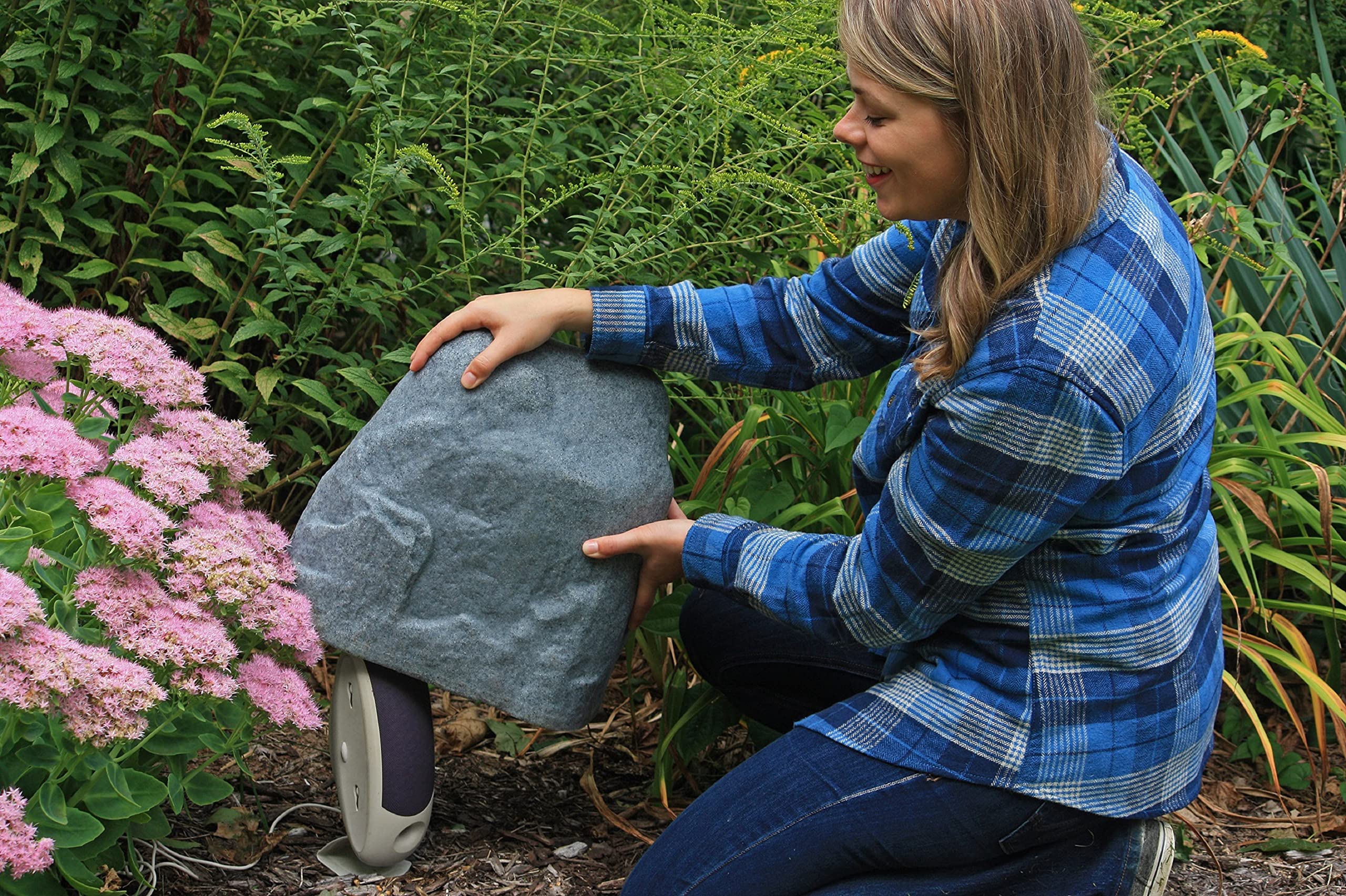 Emsco 2187 landscape rock highlights compact dimensions for easy placement.