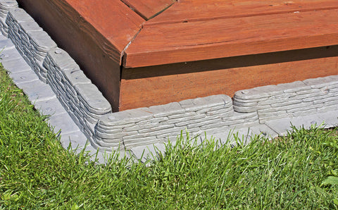 Emsco Bedrocks easy-mowing border demonstrates mowing across the edge