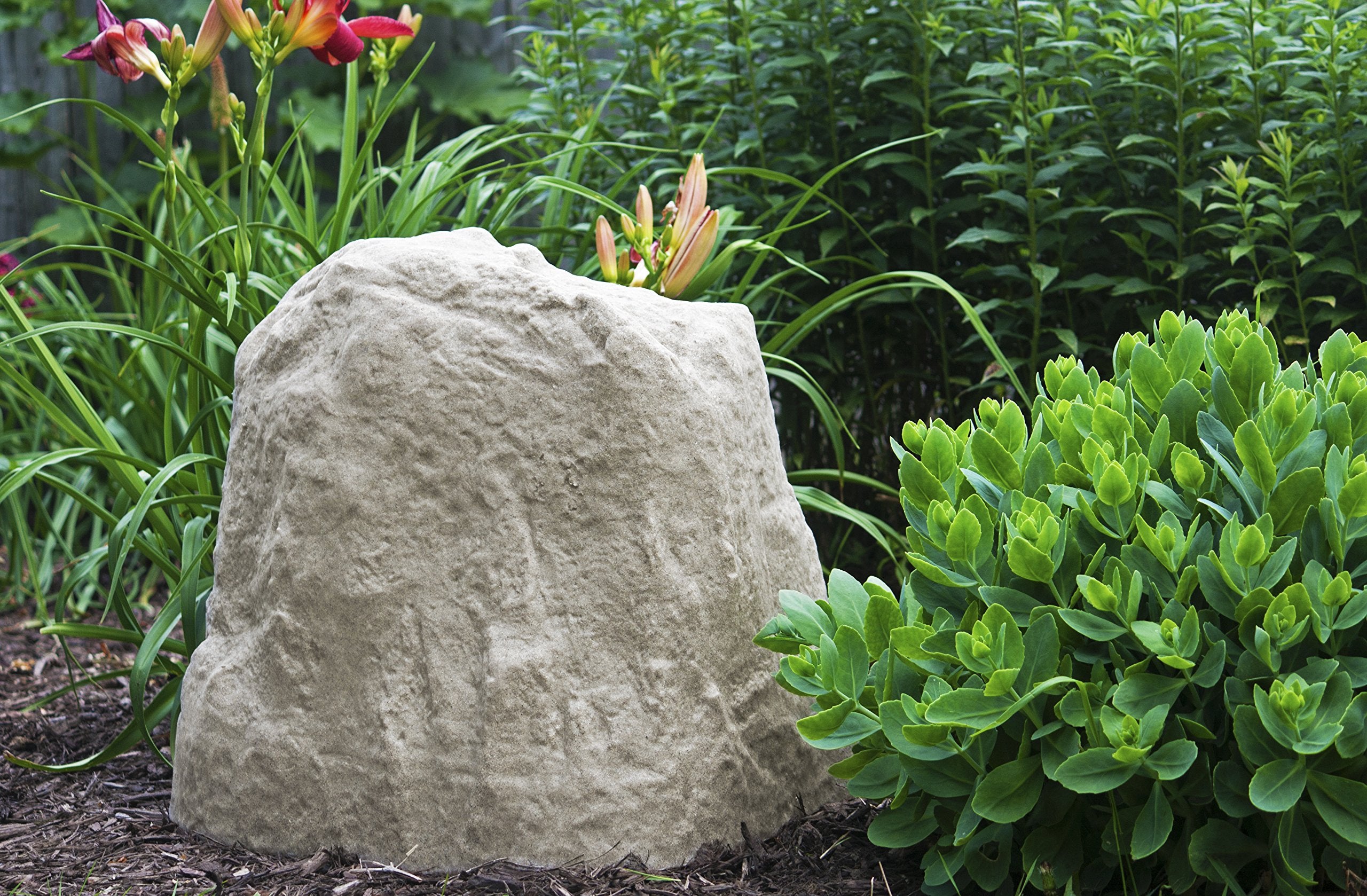 Emsco Group 2180 three-piece set arranged in yard for balanced focal points