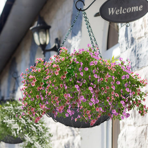 Emsiok liner storage keeps baskets tidy after outdoor season.