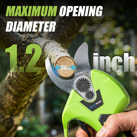EnduTools dual 4.0Ah batteries powering extended pruning sessions