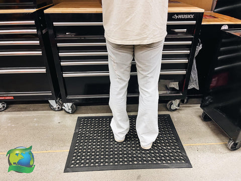 Envelor garage mat handles wet and muddy floors.