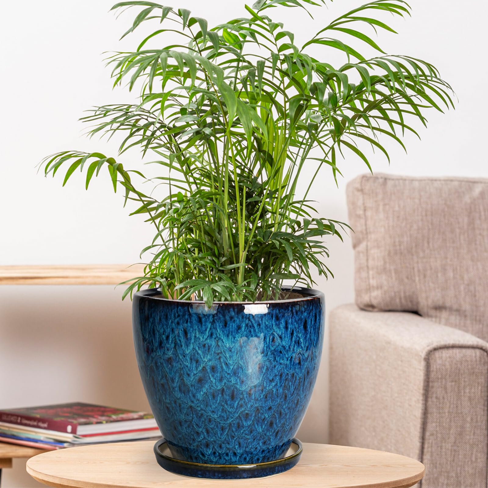 EPFamily ceramic planter drainage hole close-up for water management