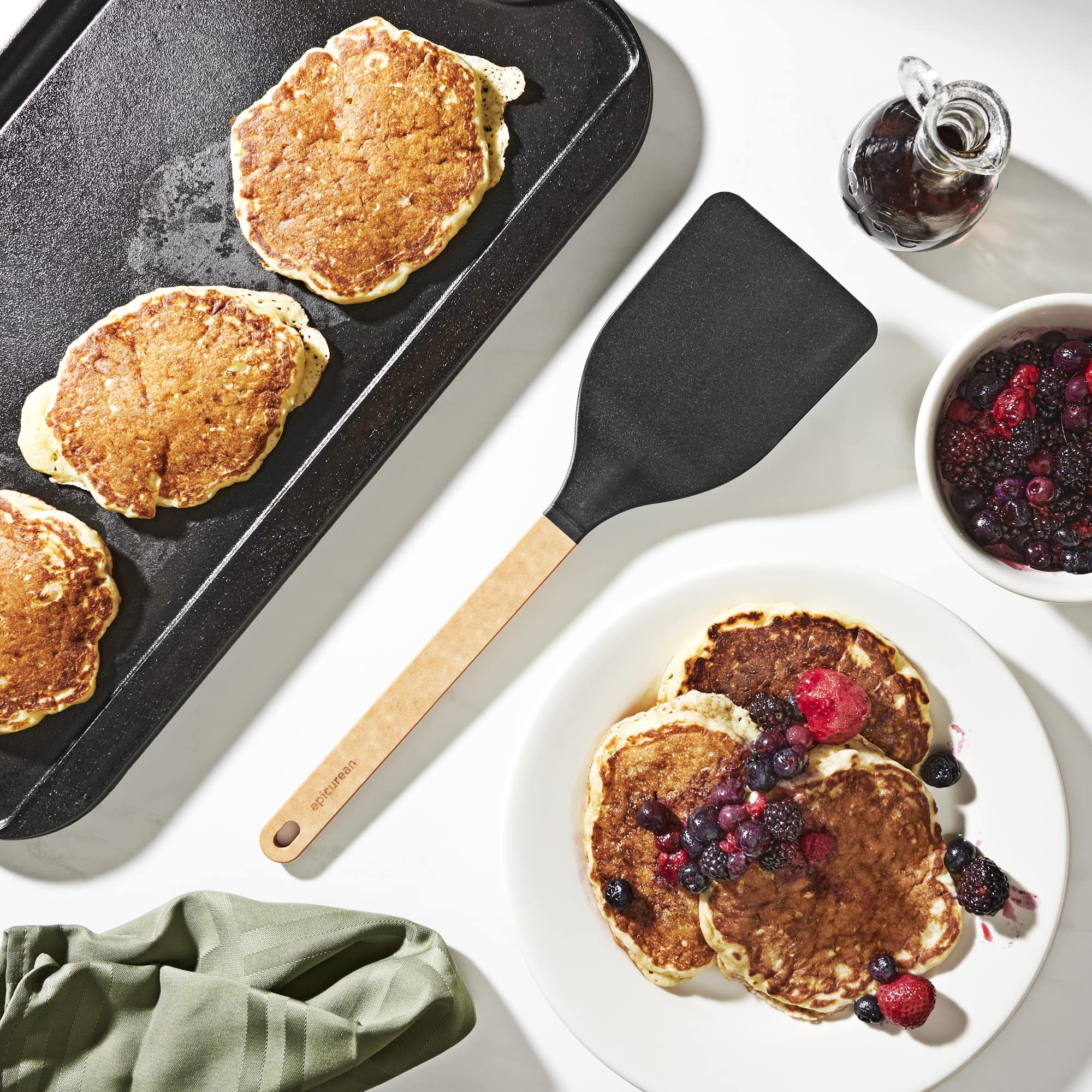 Epicurean Gourmet nylon turner with balance-handle for comfortable, controlled flipping