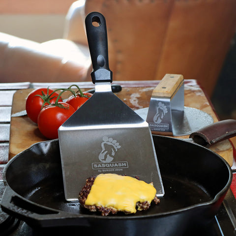 Ergonomic non-slip handle provides control while grilling on cast iron.