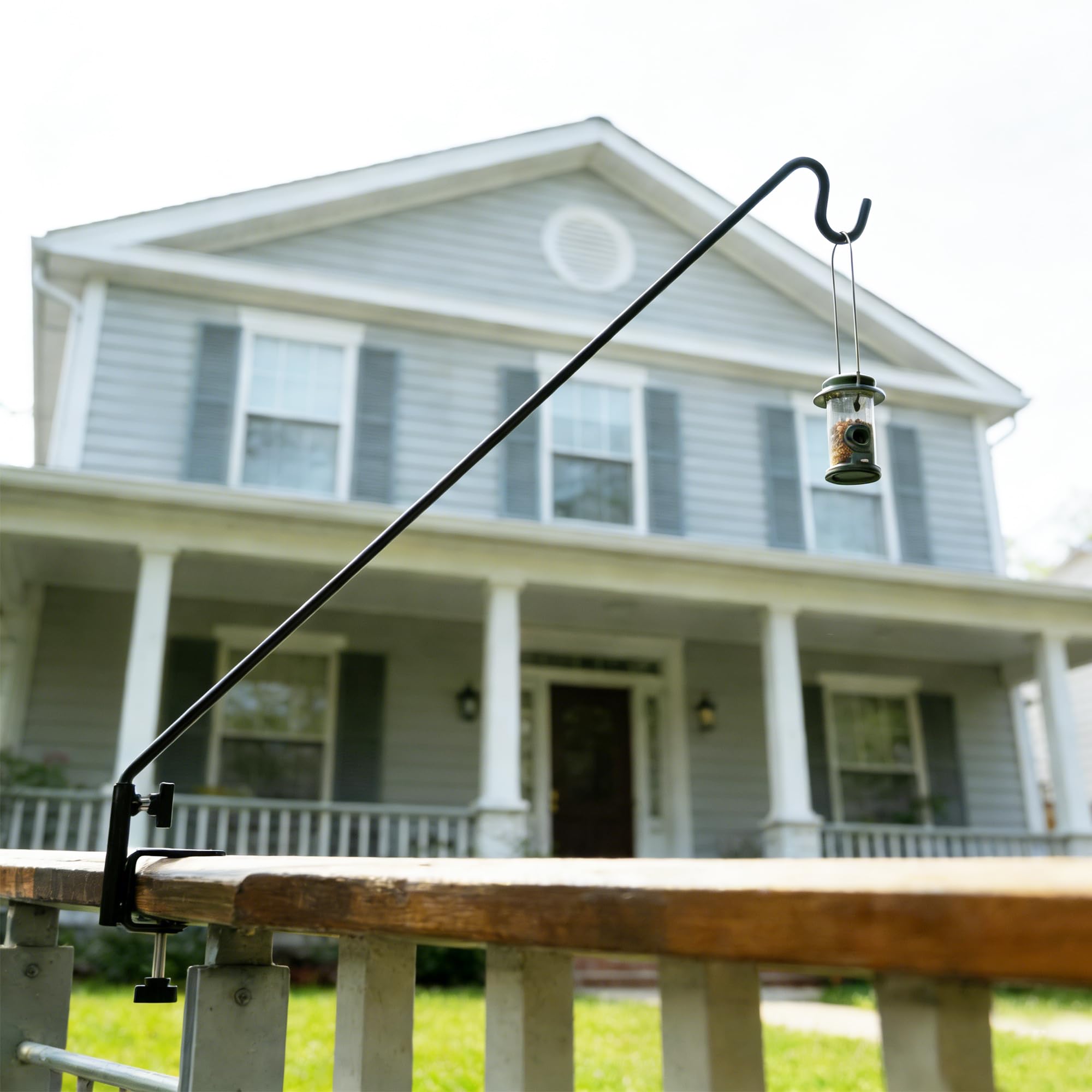 ERYTLLY easy-install deck hook with hand knob for quick setup
