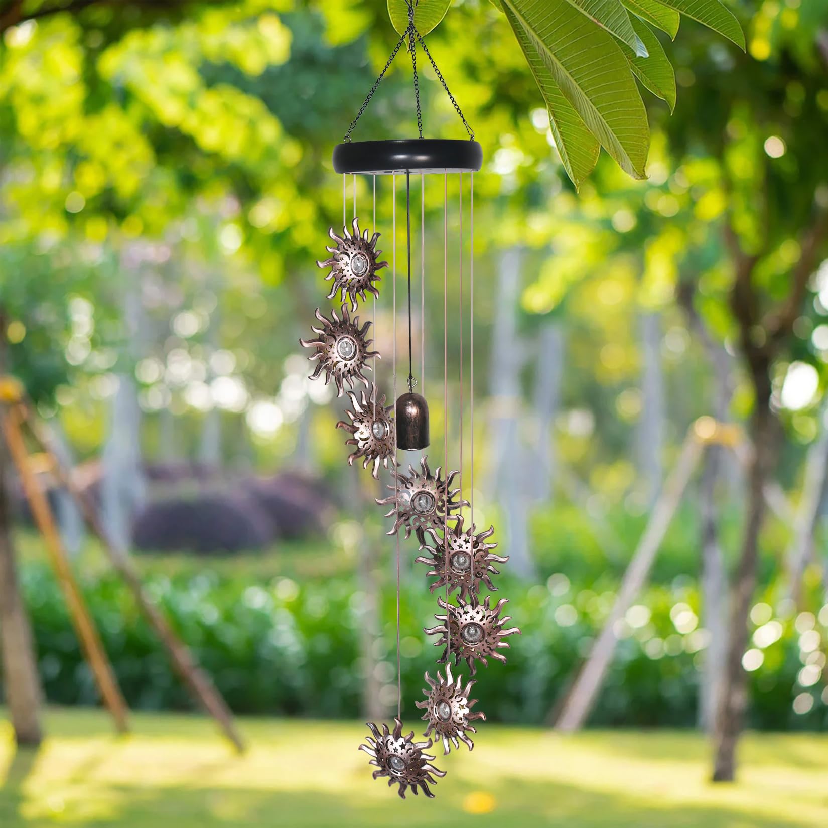 EsGarden outdoor solar chimes turn windy nights into a decorative lantern effect