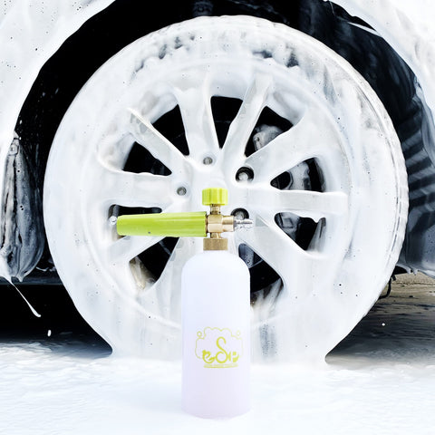 ESP car wash gloves improve grip and comfort during detailing.