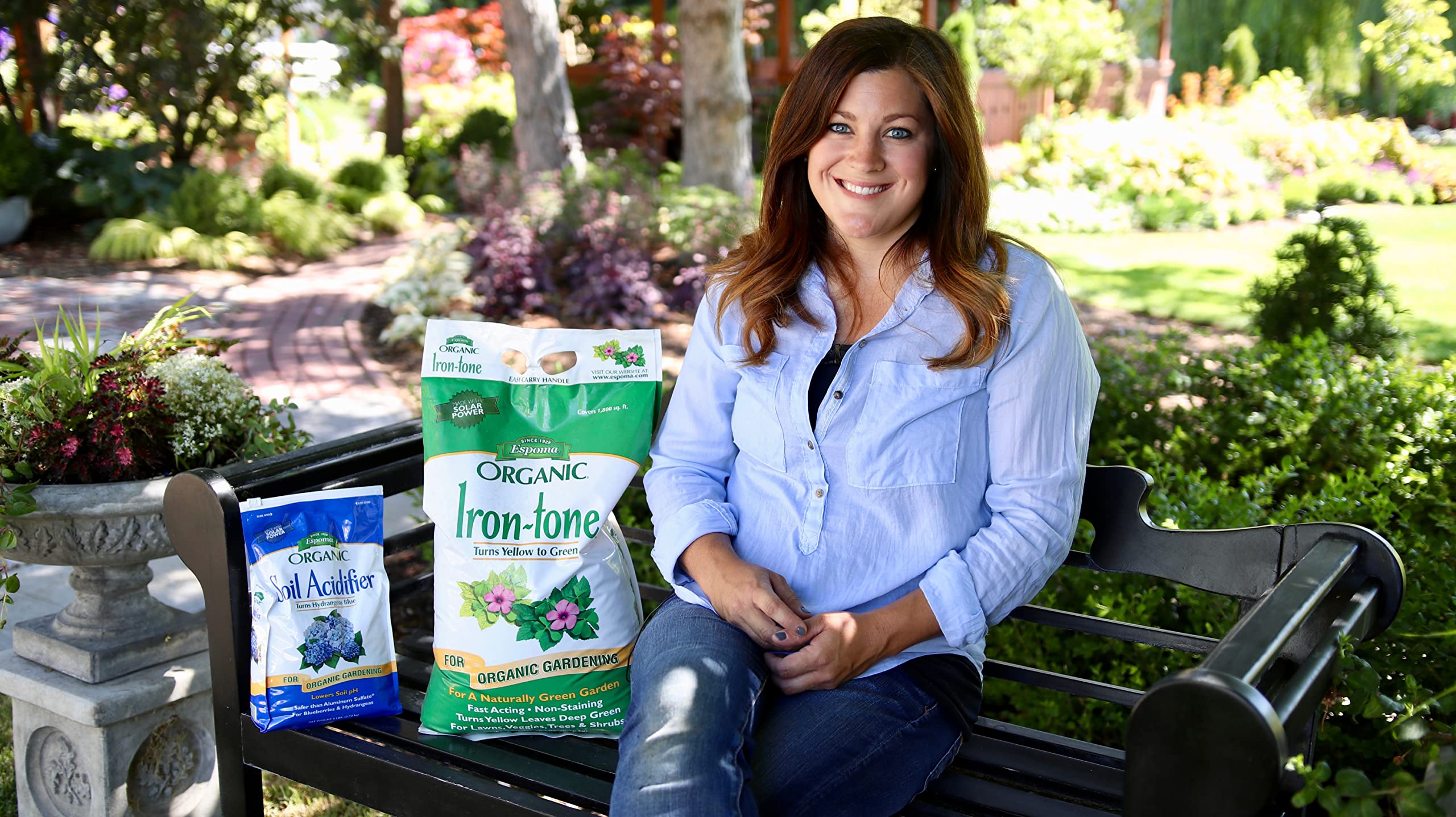 Ready-to-use Espoma Iron-Tone formula saves time for gardeners.
