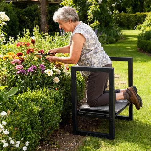 ETICSIPA extra-wide kneeling pad 10.5 inches cushions knees during tasks.