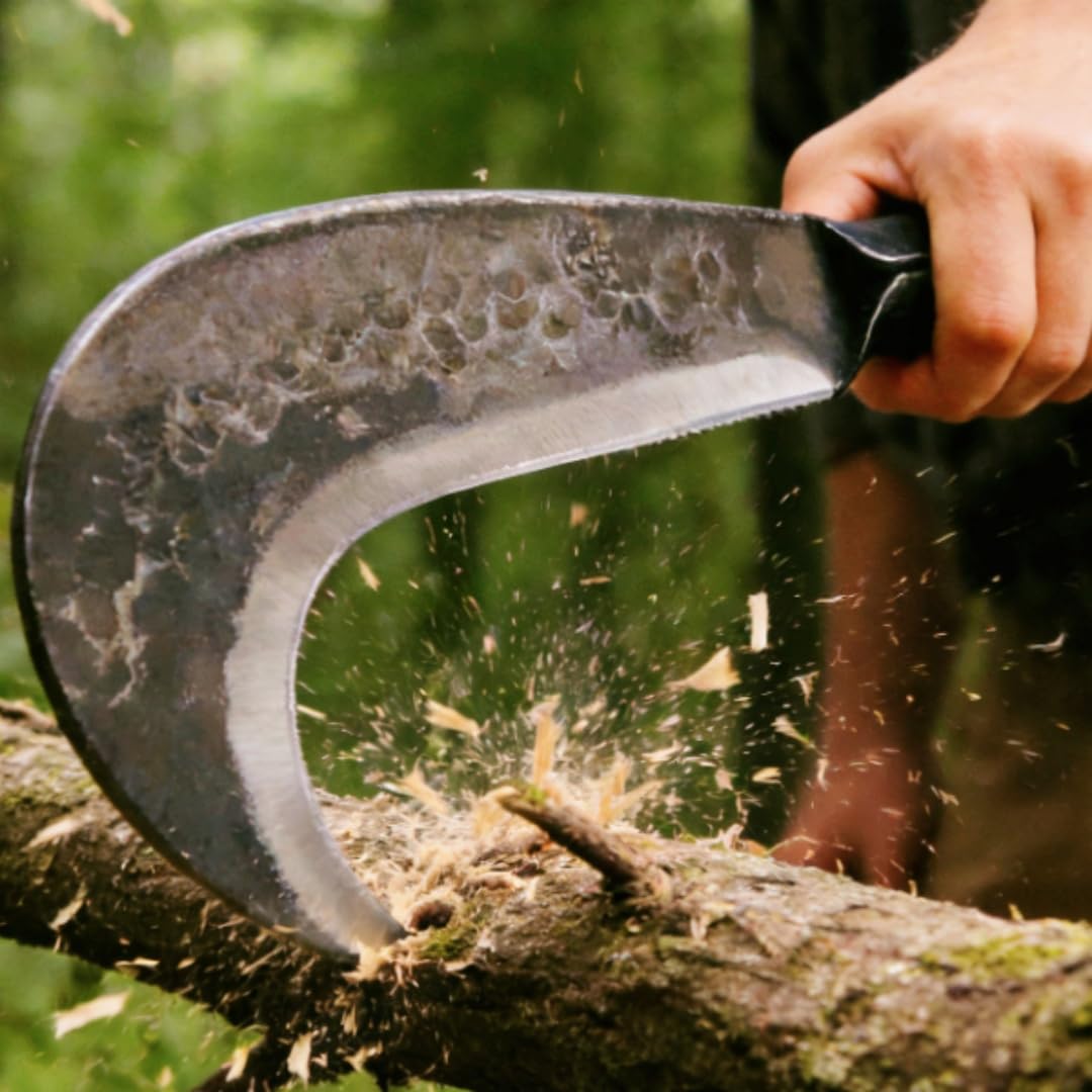 ETZOOEUU extendable-handle machete shown with pole attachment for leverage.