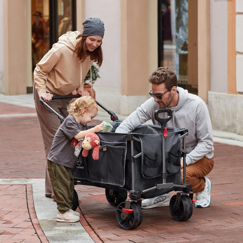 Ever Advanced quick-release wheels simplify folding and storage.