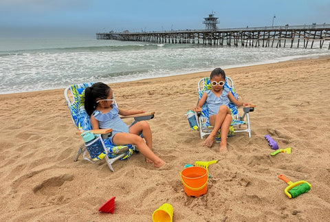 Evolve Heritage beach chair featuring a backpack carry for easy transport and tidy storage.