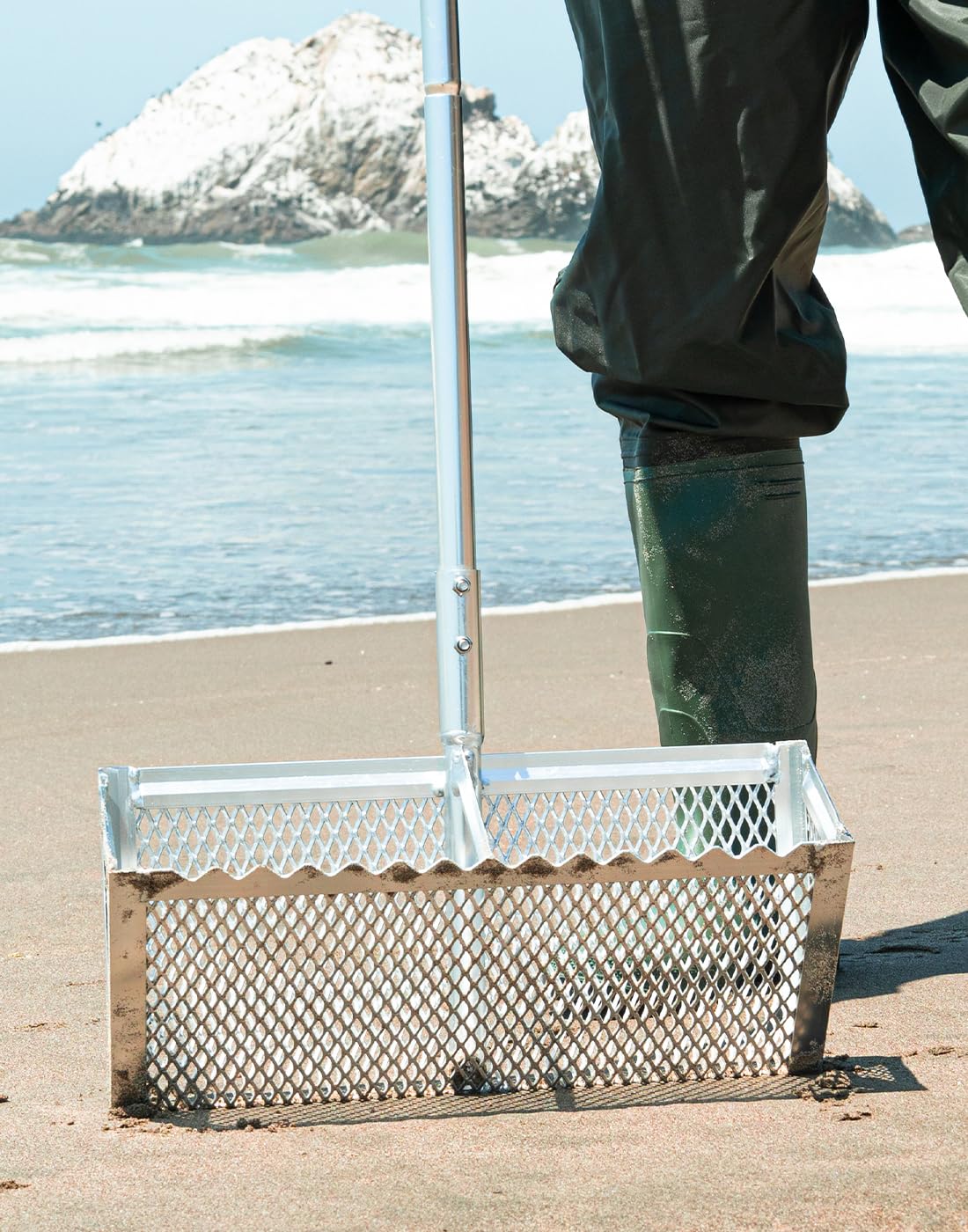 Exact Design Sand Flea Rake non-slip grip.
