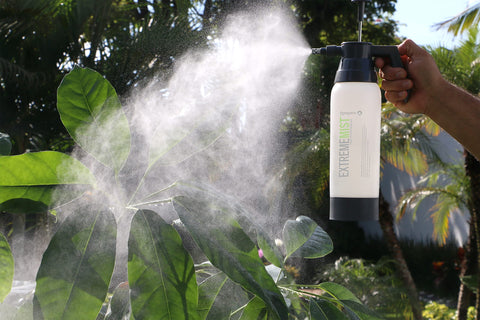EXTREMEMIST ergonomic handle reduces hand fatigue during long spraying sessions.