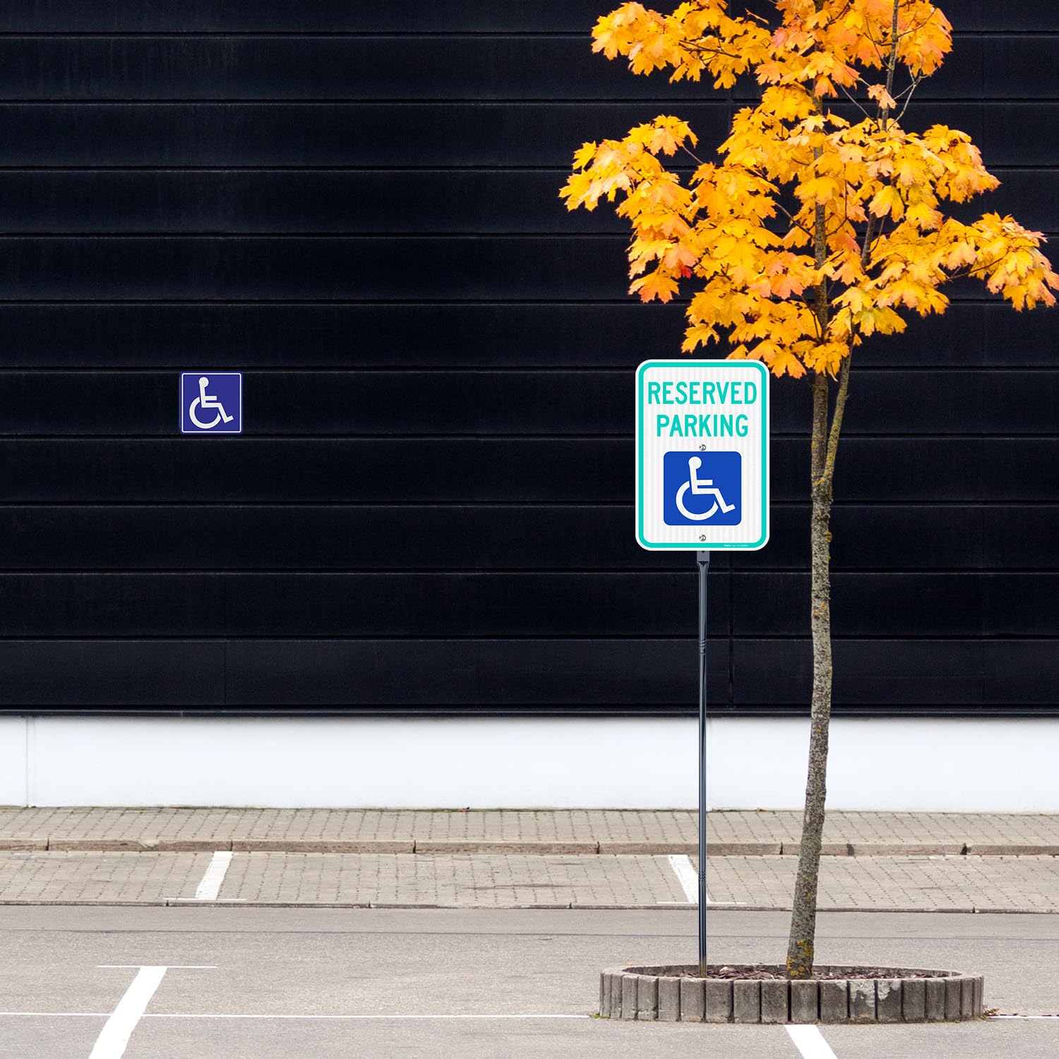 Faittoo high-visibility signage helps drivers locate spaces quickly at night