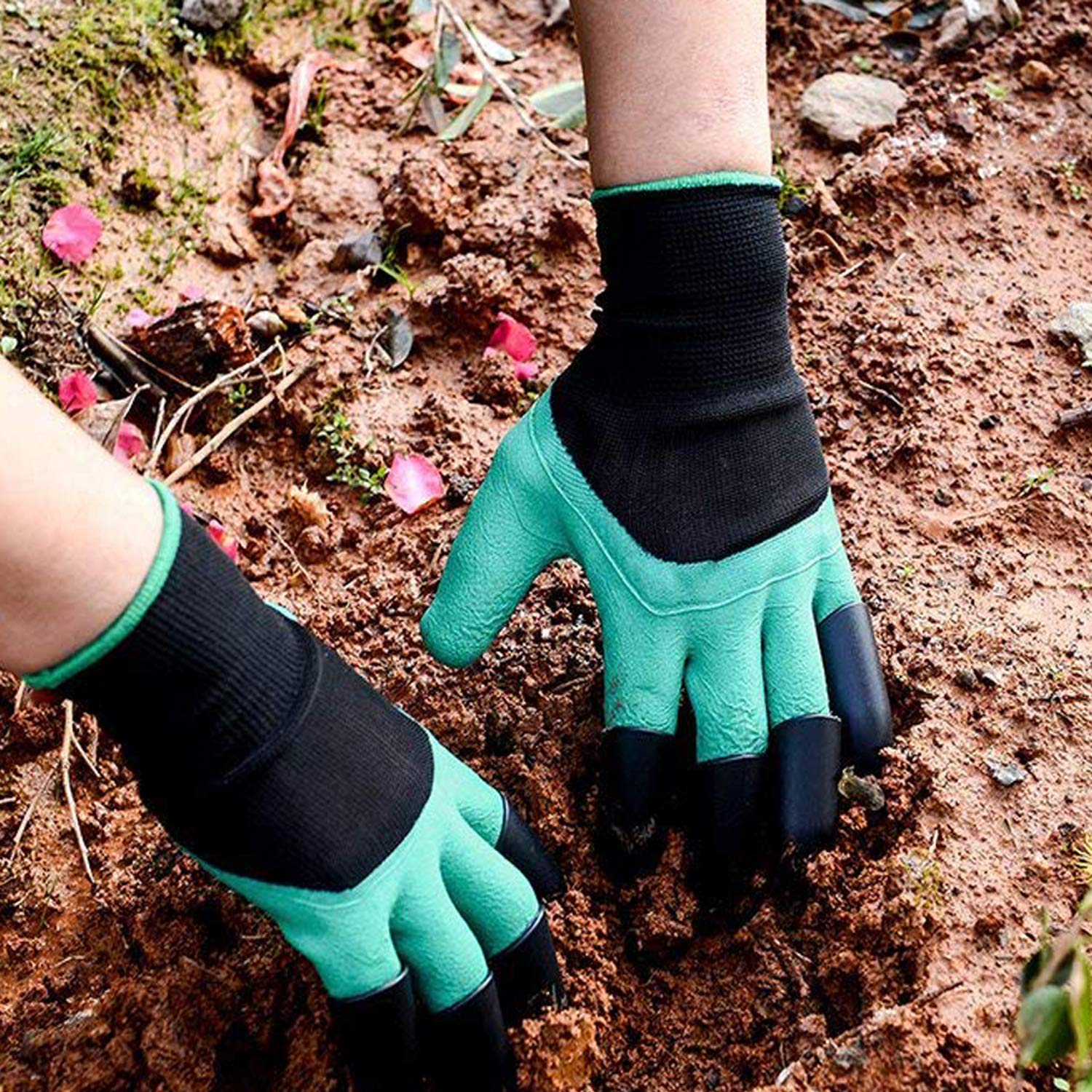 Famoy Claw Gardening Gloves ideal for indoor potting and delicate plant care tasks