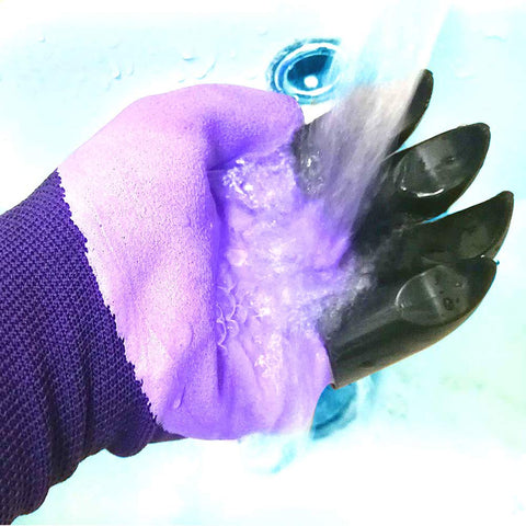 Famoy Claw Gardening Gloves showing reinforced claws for precise planting.